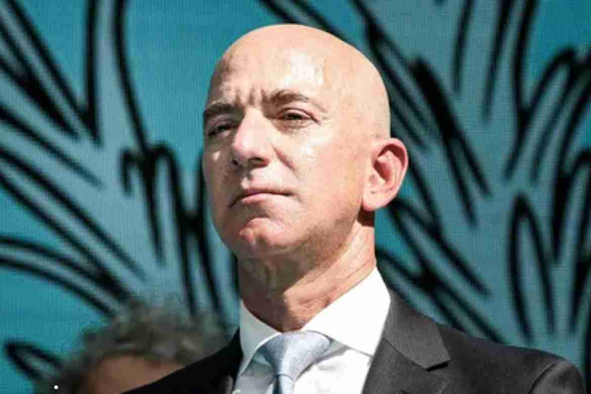 Jeff Bezos His Wealth Mega Yacht Space Ventures Personal Life