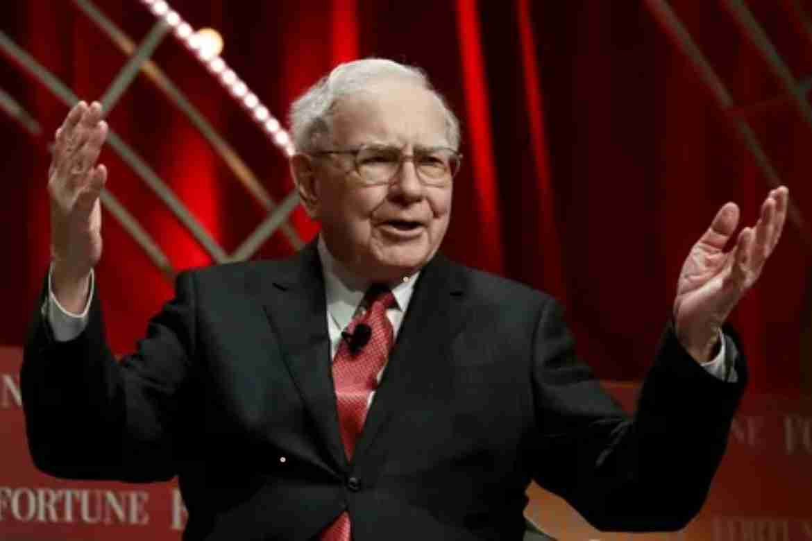 Warren Buffett Net Worth, Age, Wife, and Life More Guide in Article